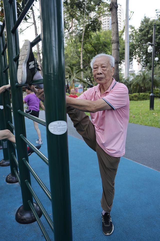 陈大爷, 像陈大爷, 早上 陈大爷, 像陈大爷, 早上