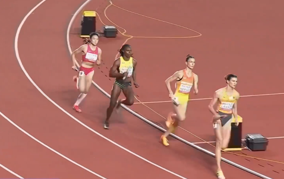 小时, 决赛, 出战 小时, 决赛, 出战